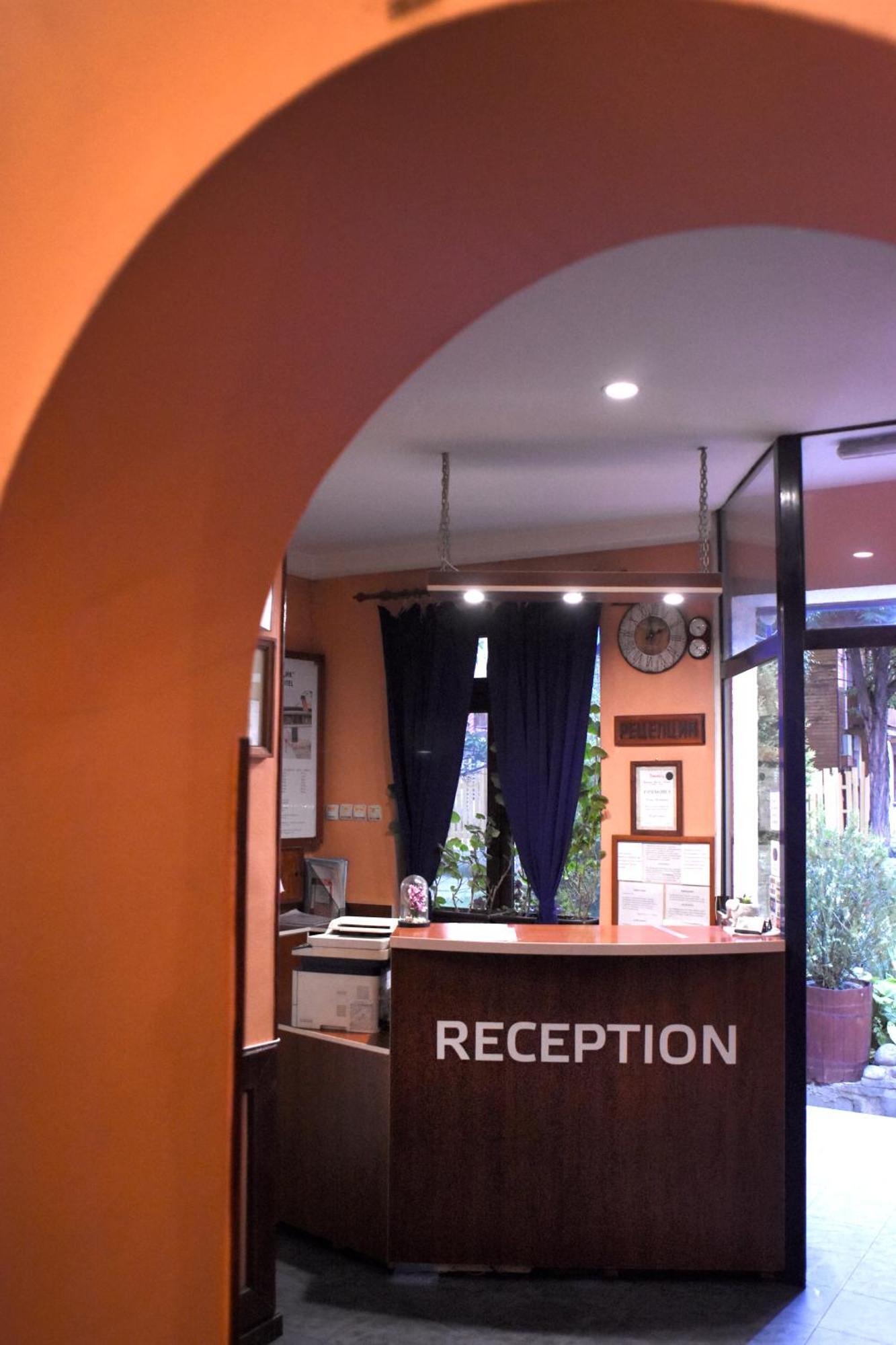 Medic Hotel Sofie Exteriér fotografie
